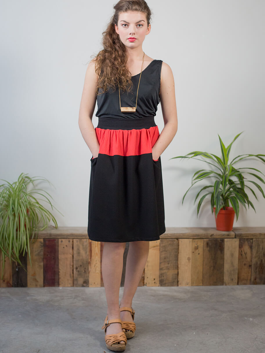 Factory Skirt in Coral – Antiform